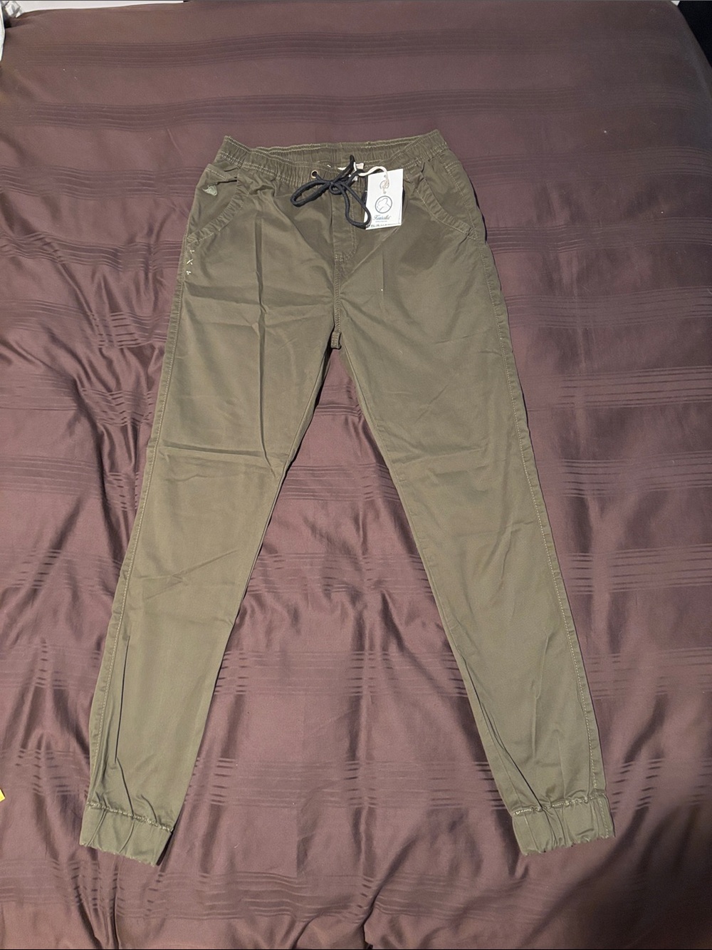 Men's Olive Green Elastic-Waist Chinos